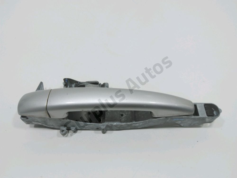 Poignée extérieure avant droite