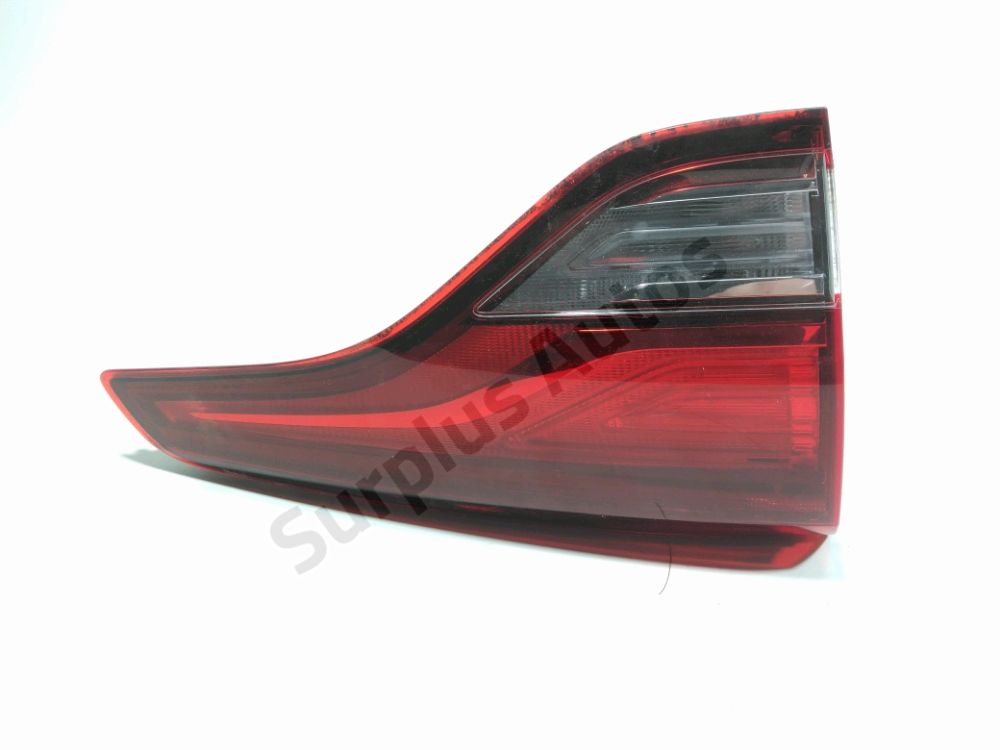 Feu arrière intérieur gauche