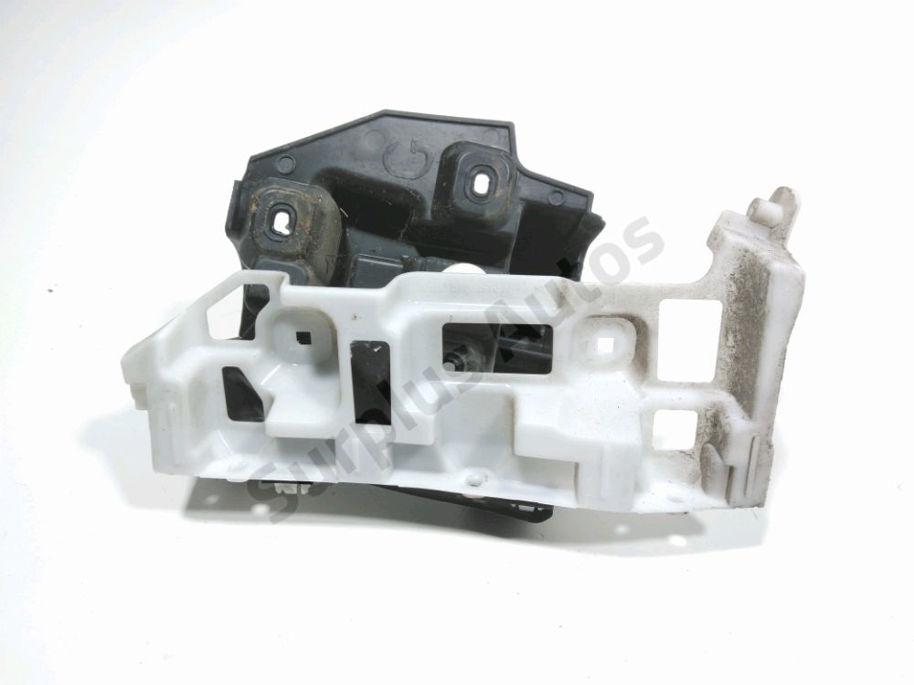 Support gauche de pare-choc arrière