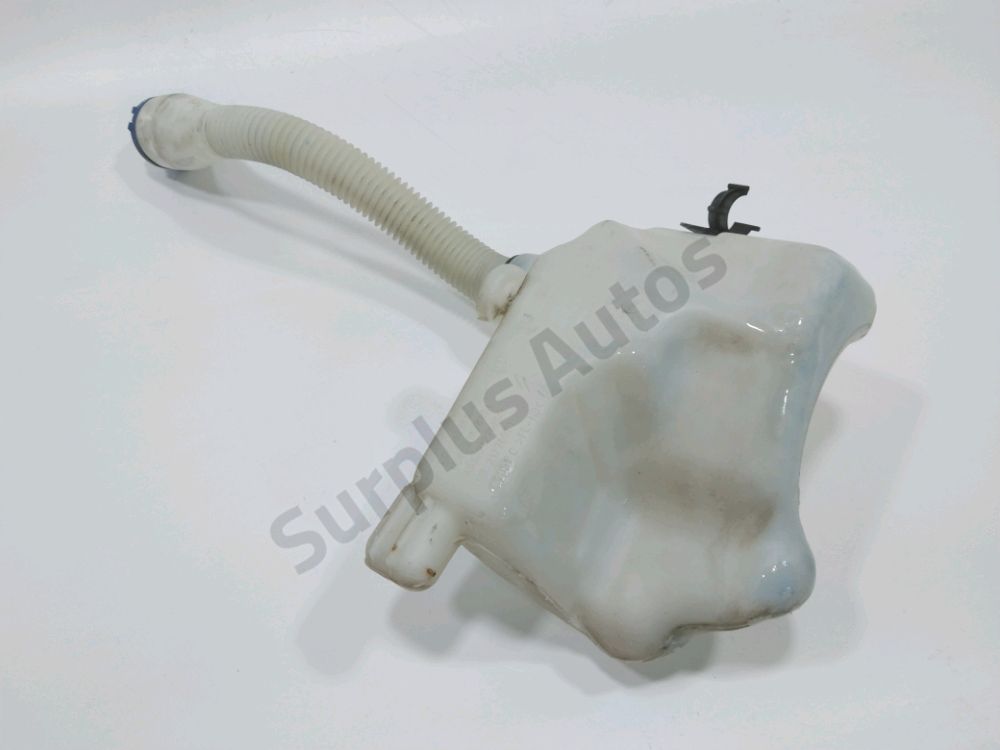 Réservoir de lave glace avant