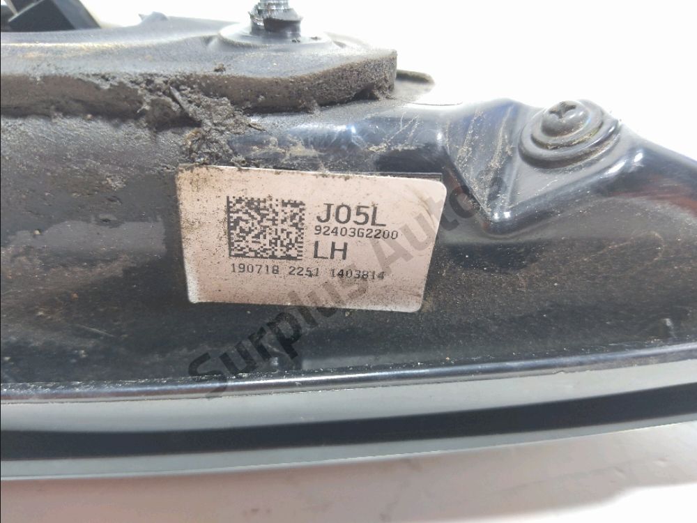 Feu arrière intérieur gauche