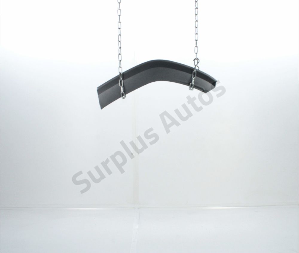 Elargisseur d'aile arrière gauche