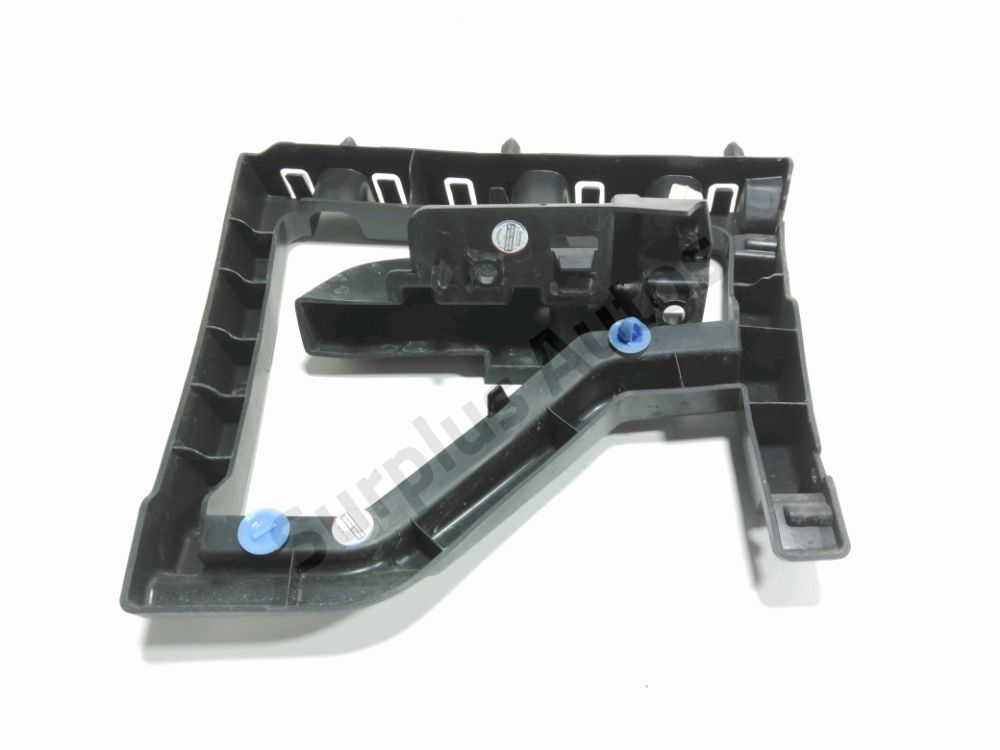 Support droit de pare-choc arrière