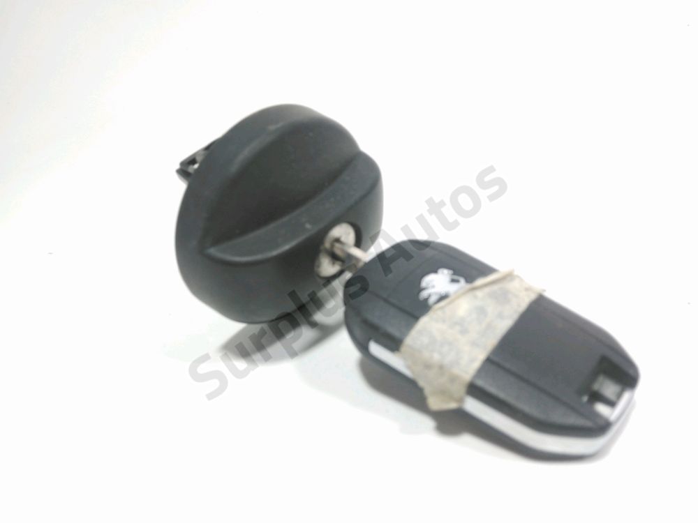 Bouchon de réservoir à carburant