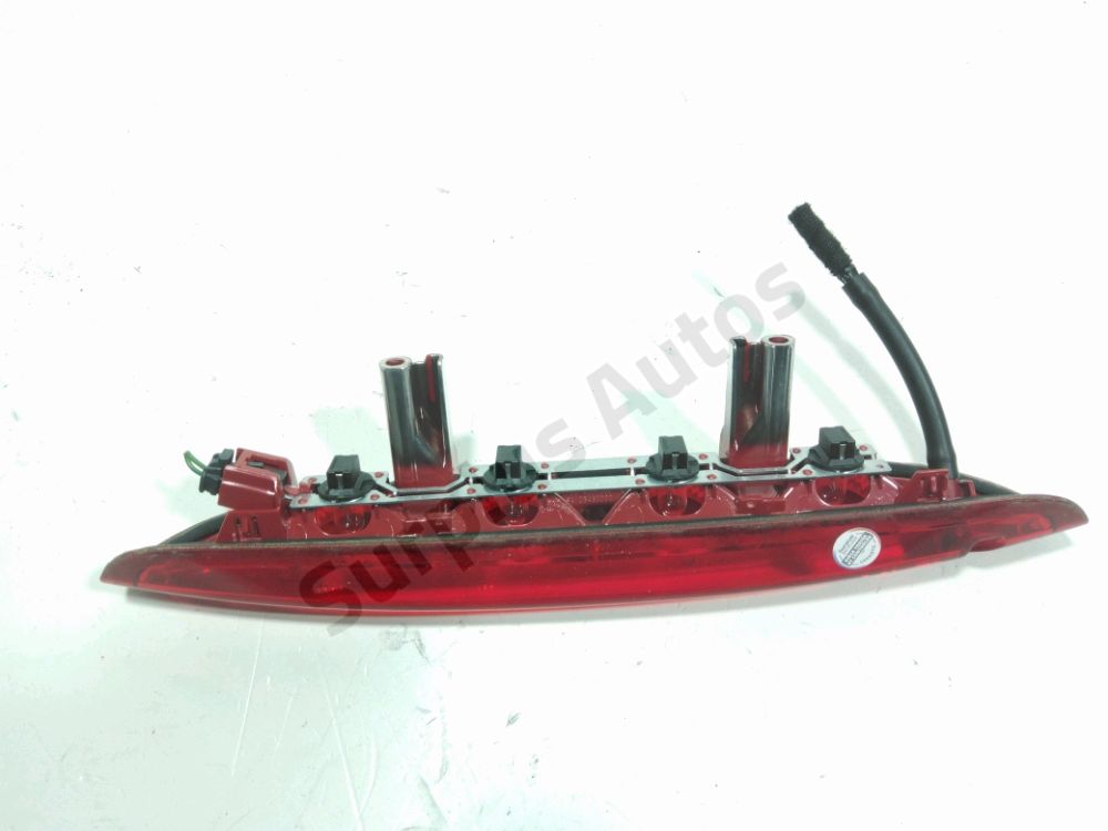 Feu stop supplémentaire