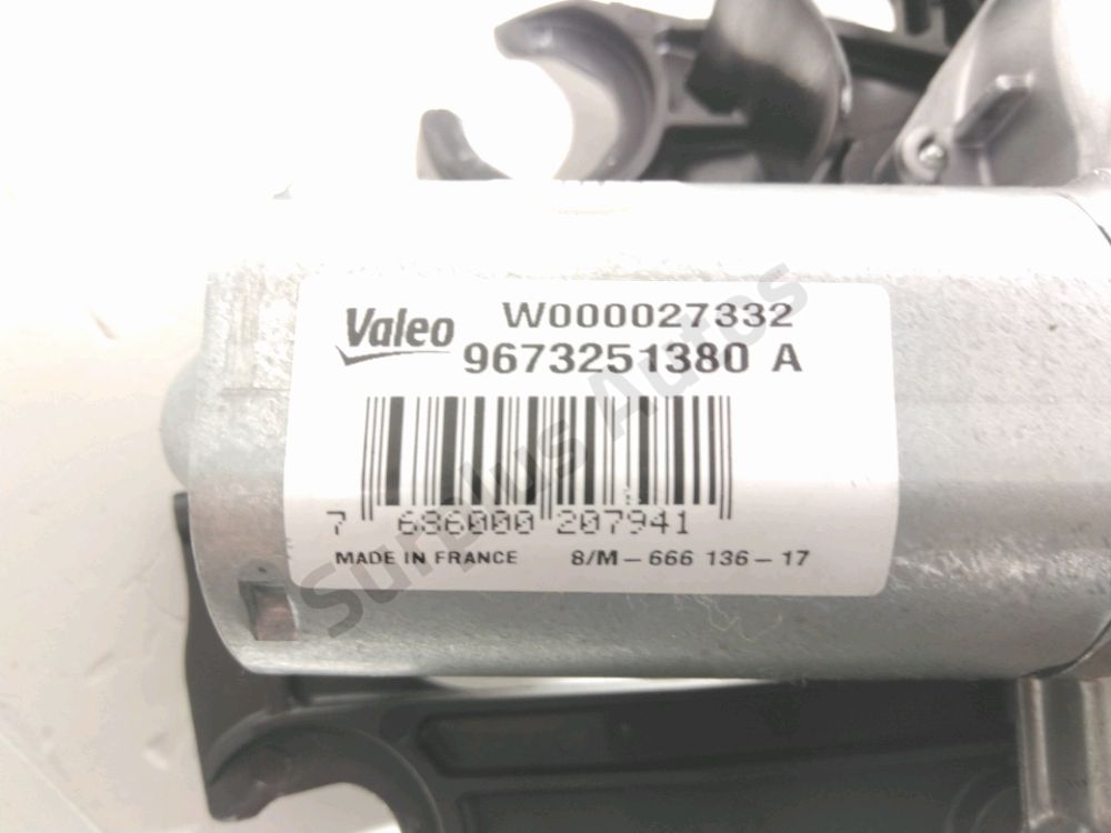 Moteur d'essuie glace arrière