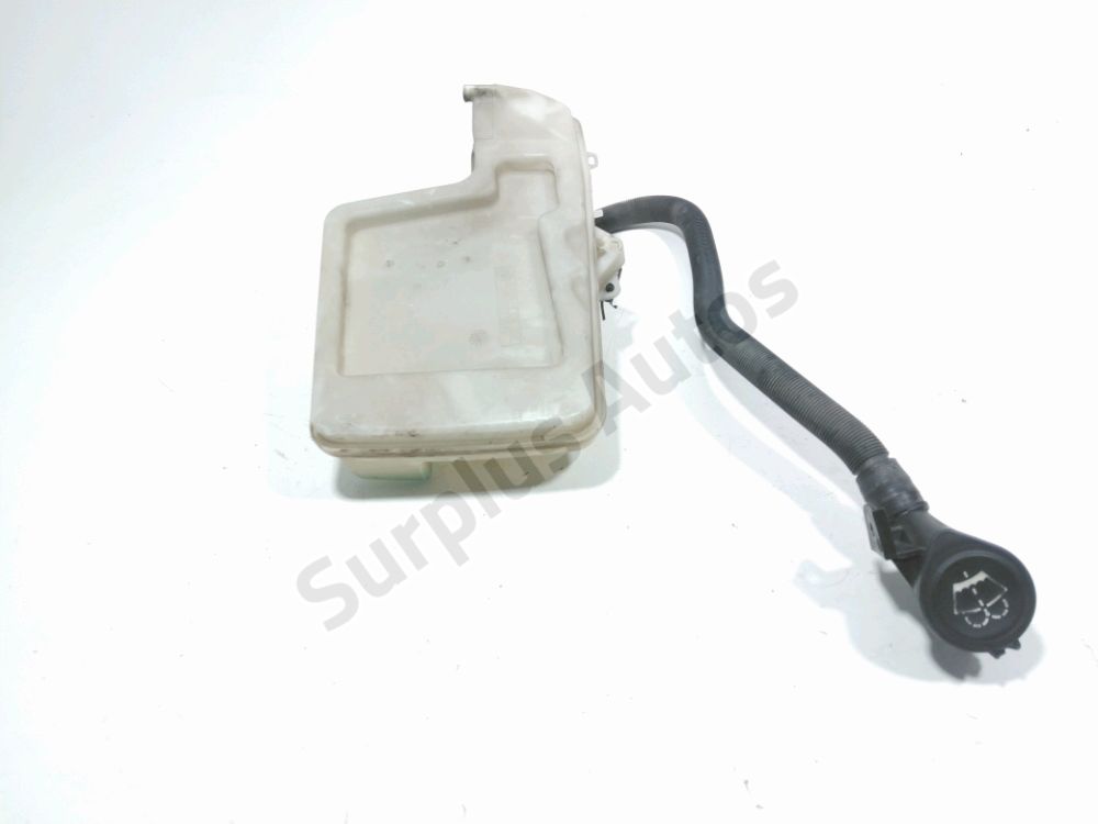 Réservoir de lave glace avant