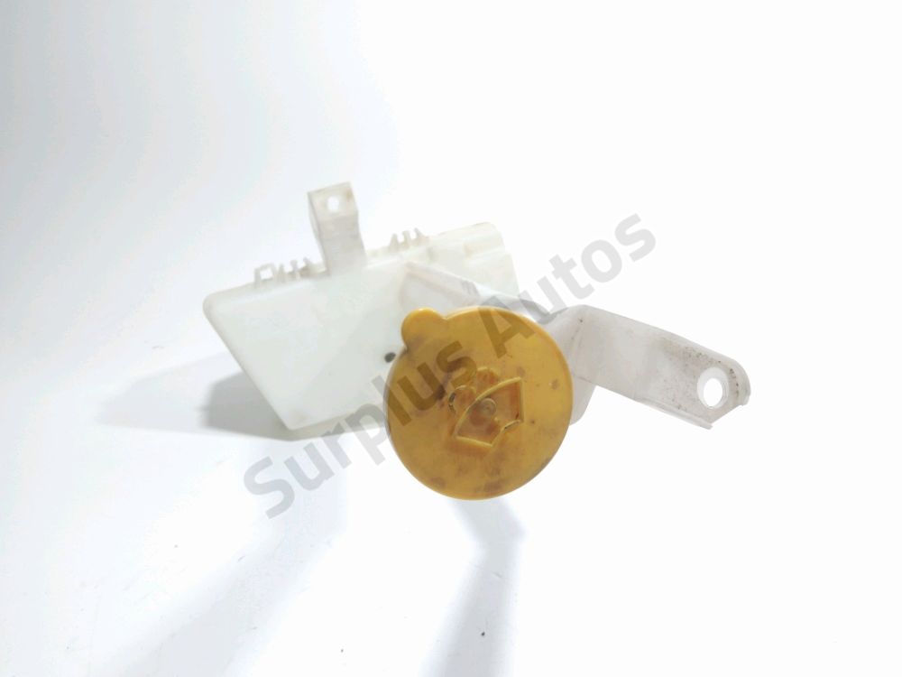 Réservoir de lave glace avant