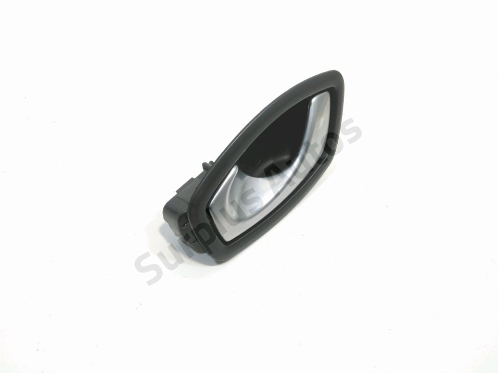 Poignée intérieure porte avant gauche