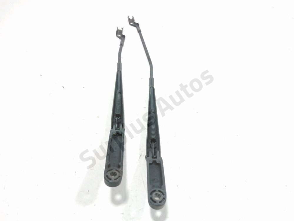 Bras d'essuie-glace avant