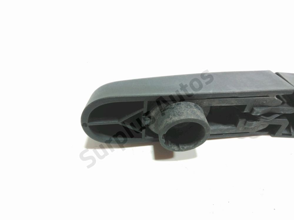 Bras d'essuie-glace arrière