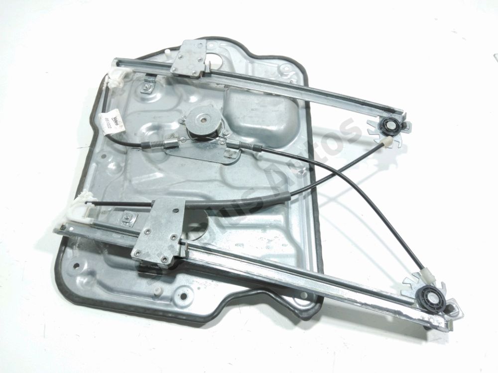 Lève-vitre électrique avant gauche