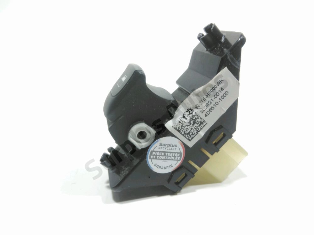 Commande lève-vitre avant droit