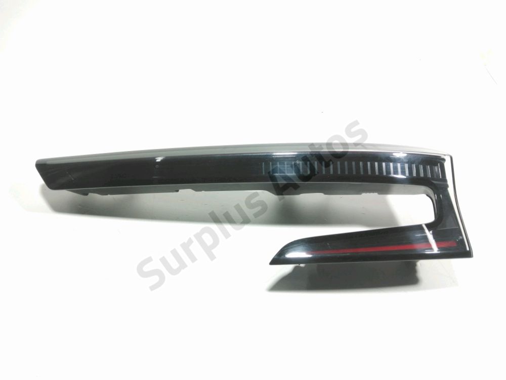 Feu arrière intérieur droit