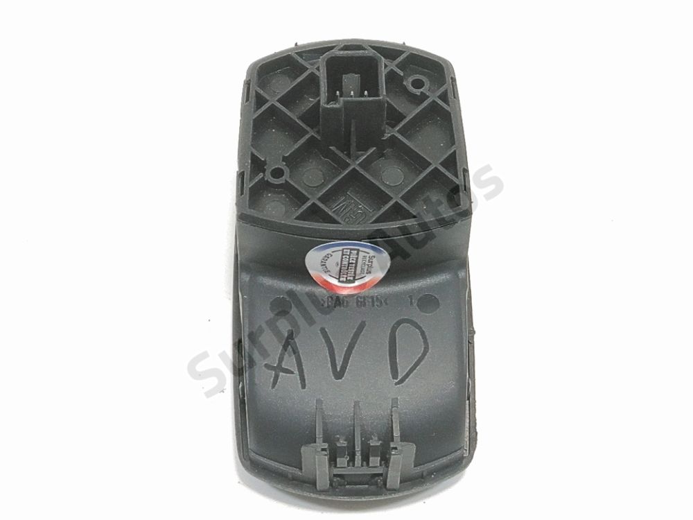 Commande lève-vitre avant droit