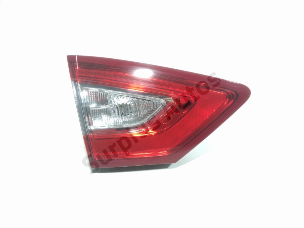 Feu arriere interieur gauche