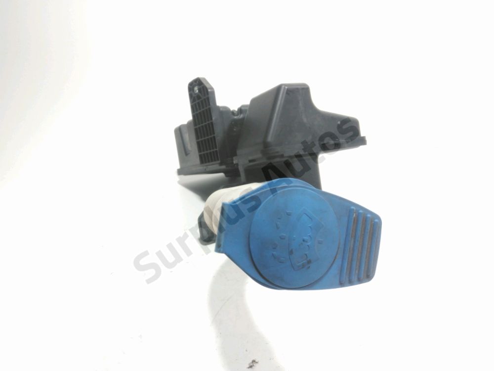 Réservoir de lave glace avant