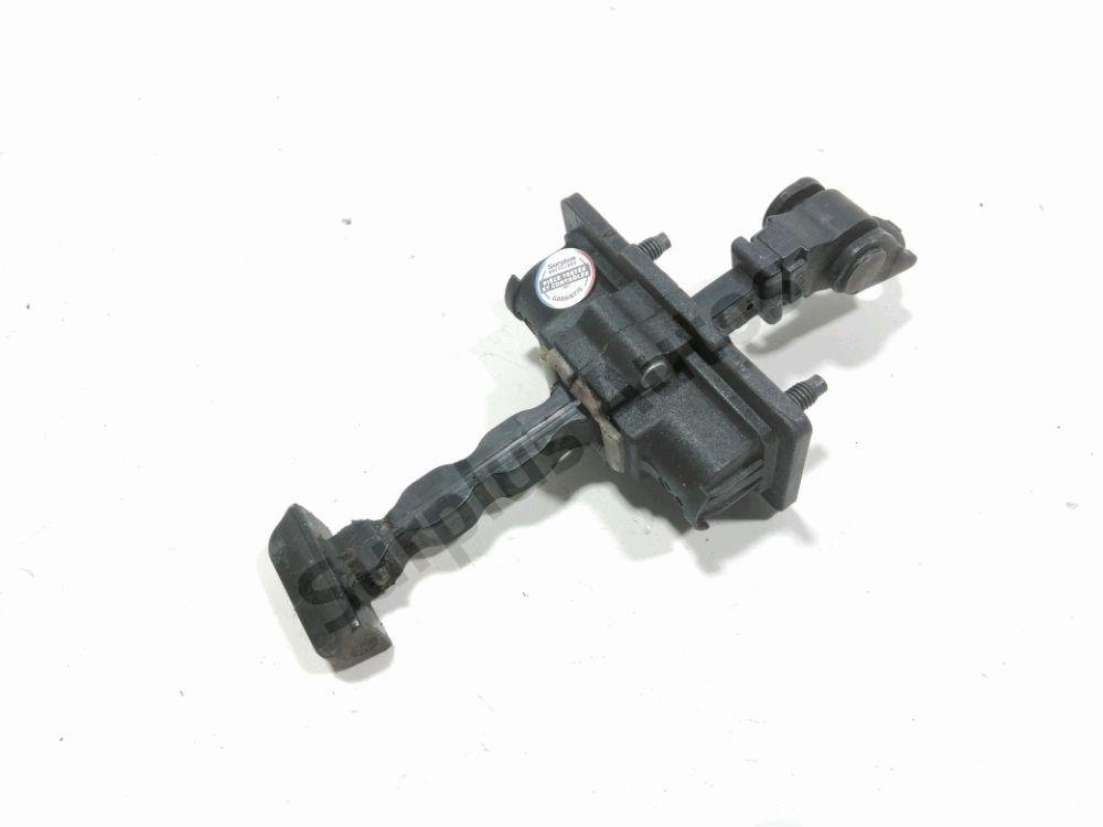 Tirant de porte avant droit