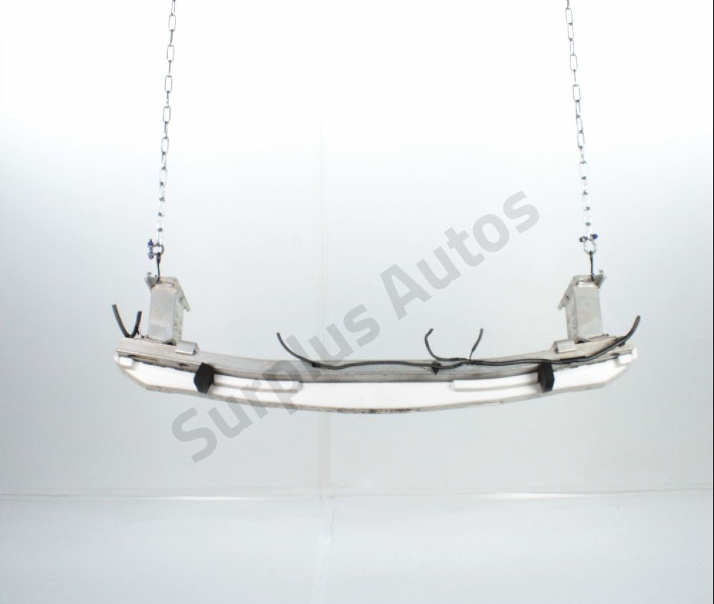 Renfort pare-choc avant