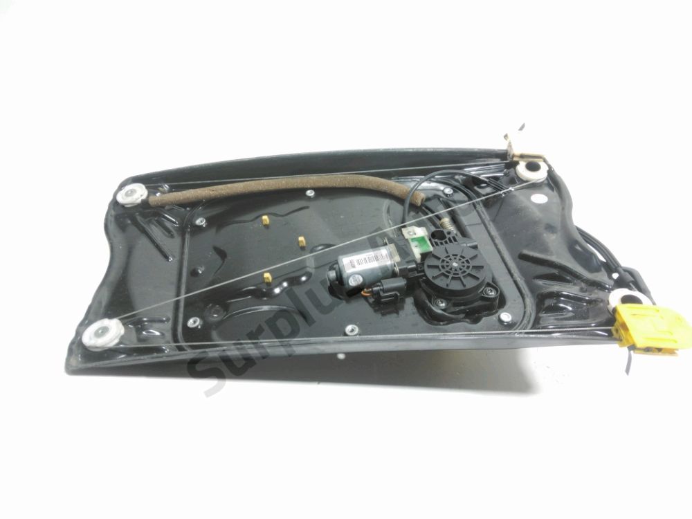 Lève-vitre électrique avant gauche