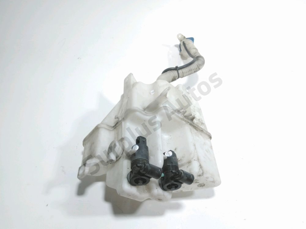 Réservoir de lave glace avant