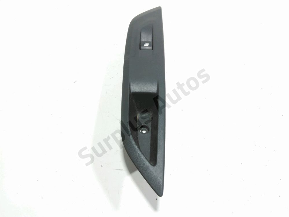 Commande lève-vitre avant droit