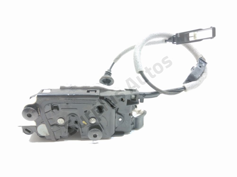 Serrure de porte arriere droite