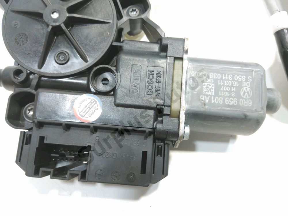 Lève-vitre électrique avant gauche