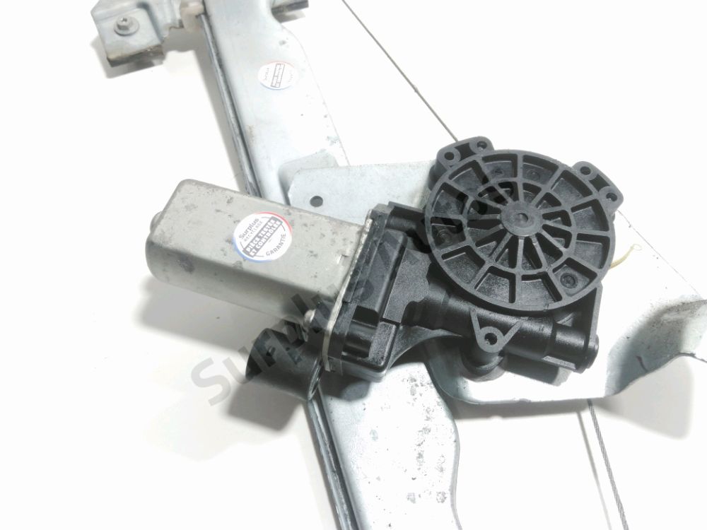 Lève-vitre électrique avant gauche