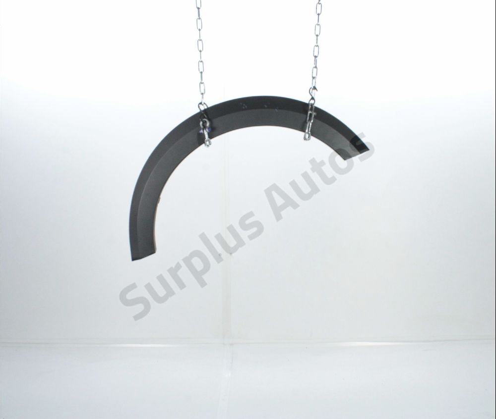 Elargisseur d'aile arrière gauche