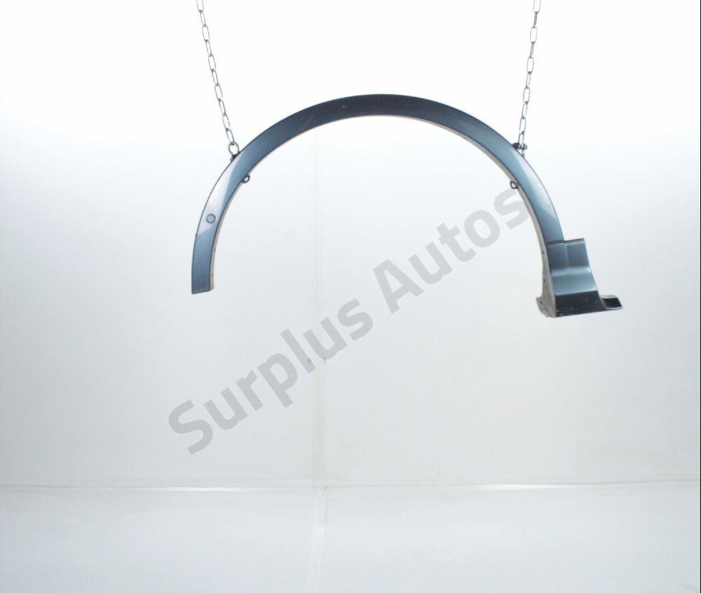 Elargisseur d'aile avant gauche