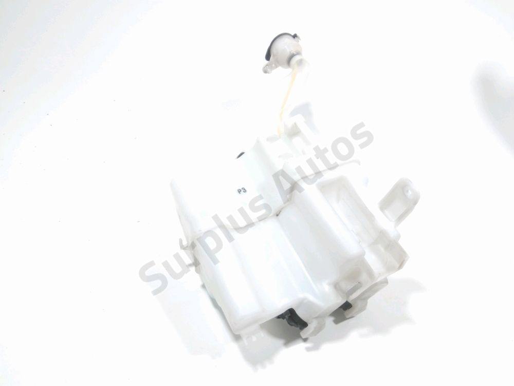 Réservoir de lave glace avant