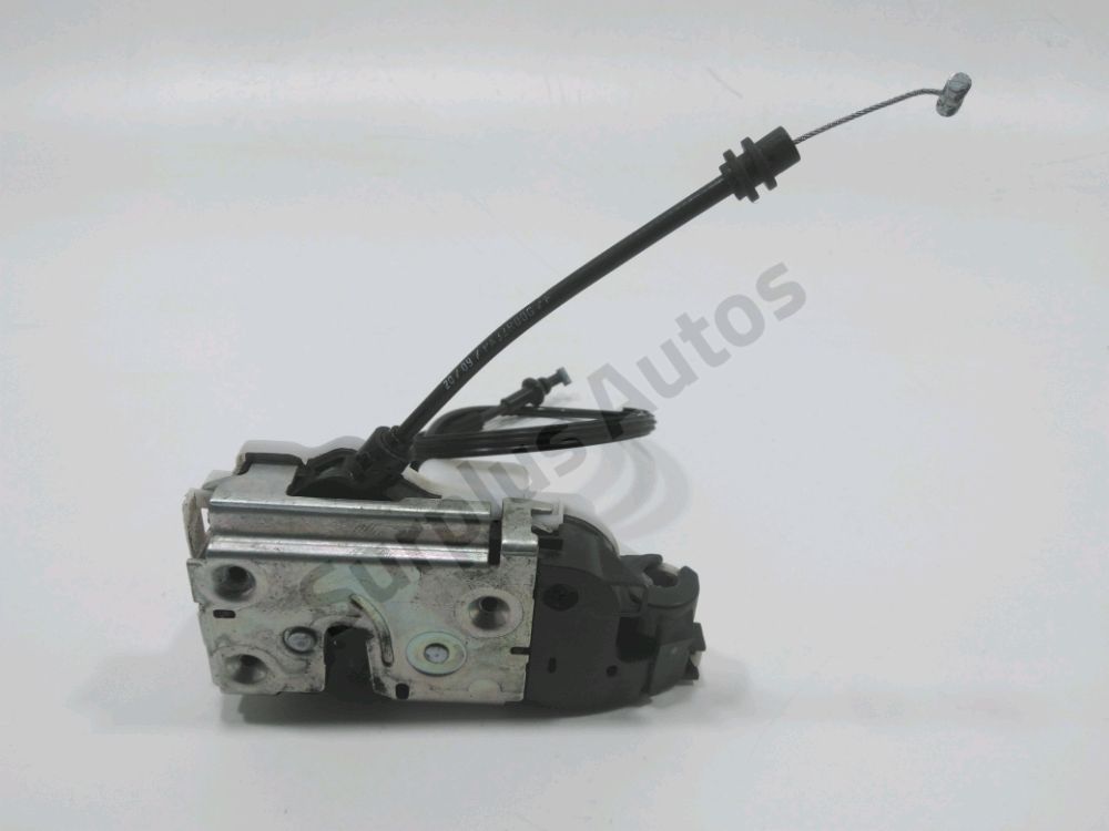 Serrure de porte avant gauche