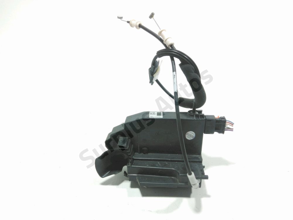 Serrure de porte avant droite