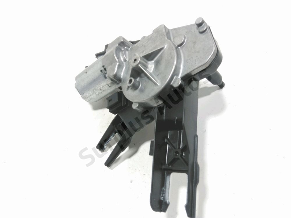 Moteur d'essuie glace arrière
