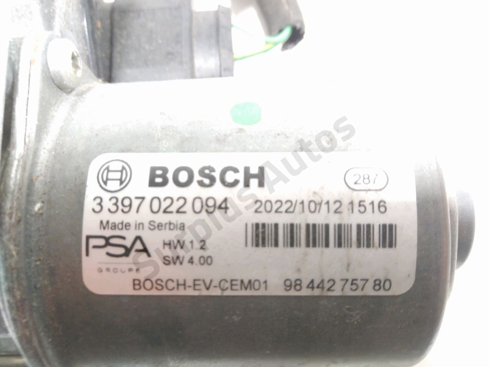 Mécanisme + moteur d'essuie glace avant