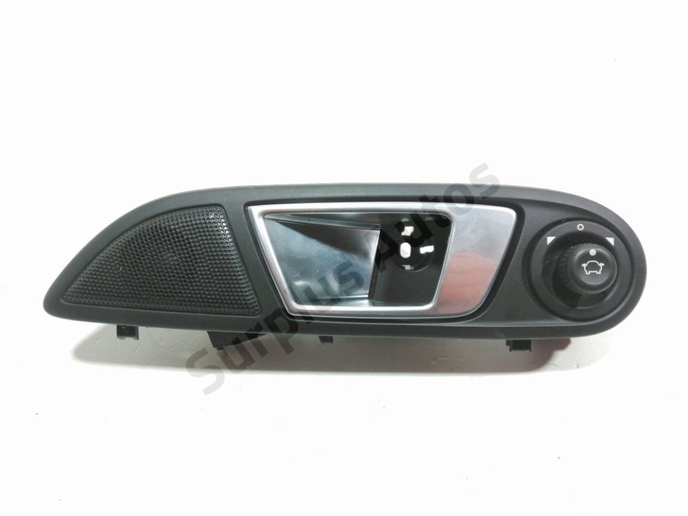 Poignée intérieure porte avant gauche