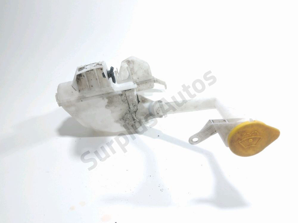 Réservoir de lave glace avant