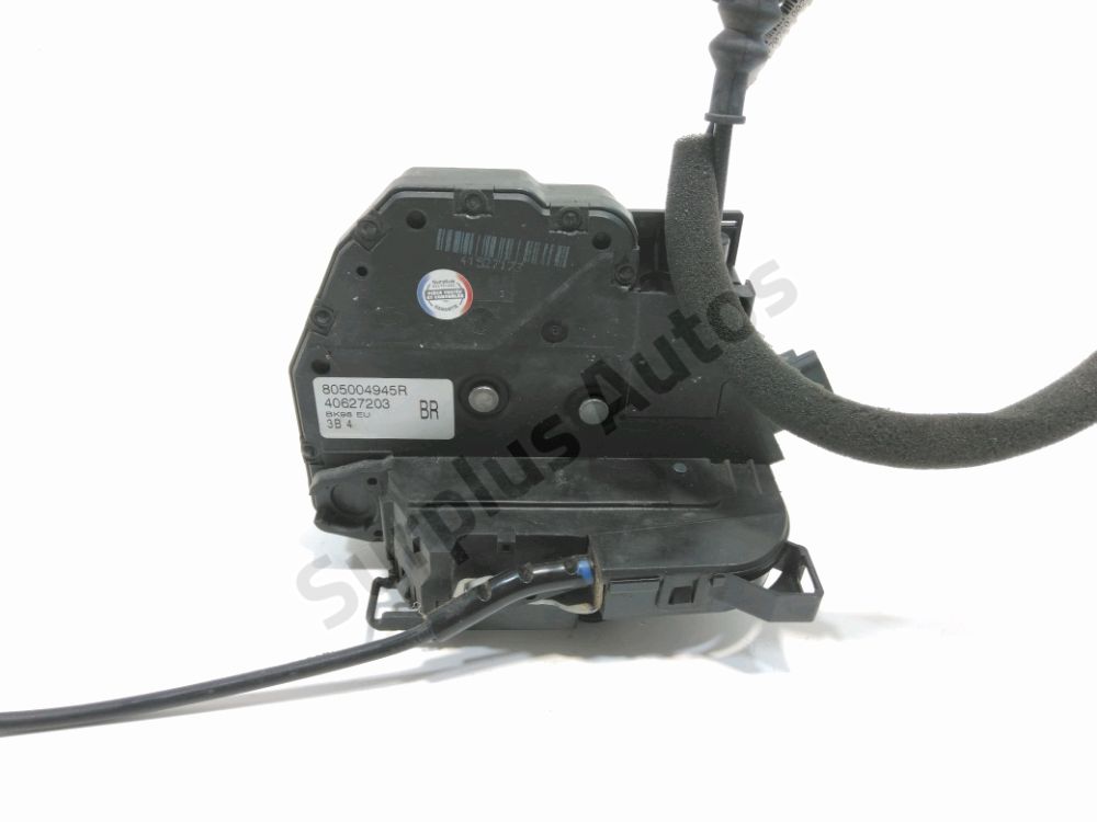 Serrure de porte avant droite