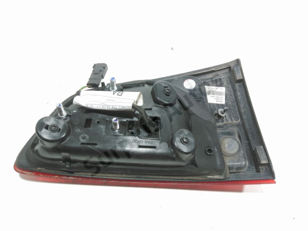 Feu arrière intérieur droit