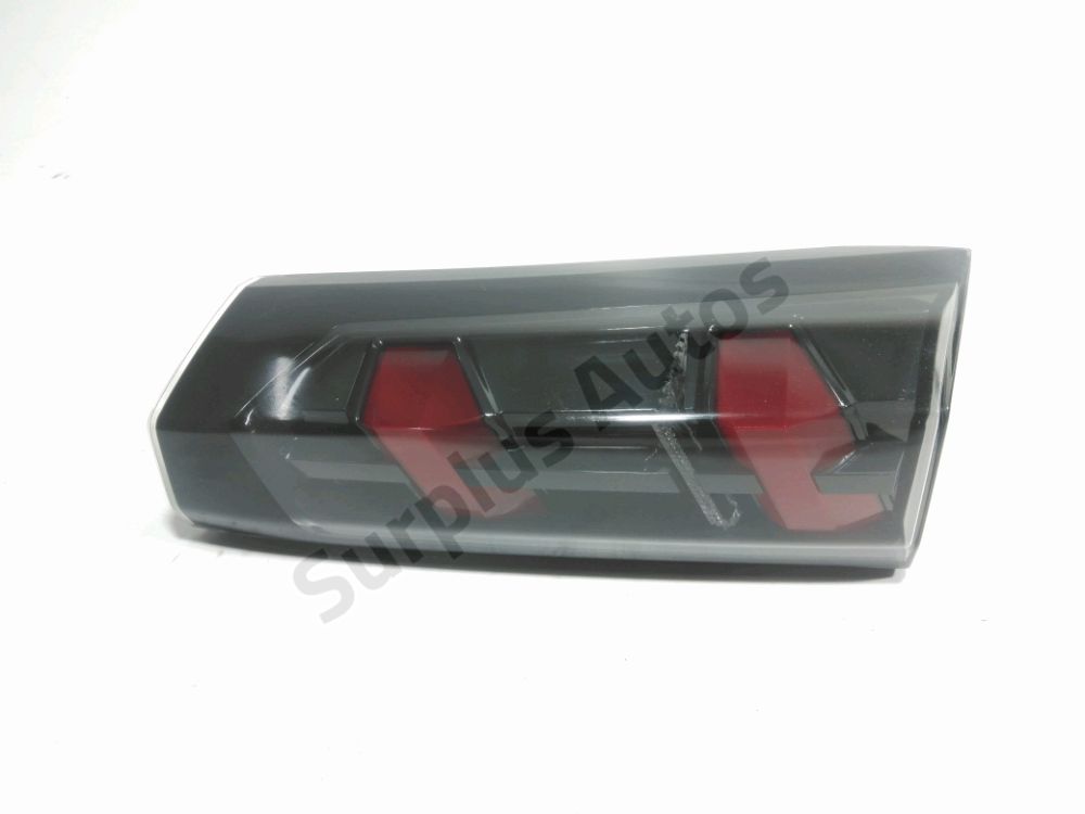 Feu arrière intérieur droit