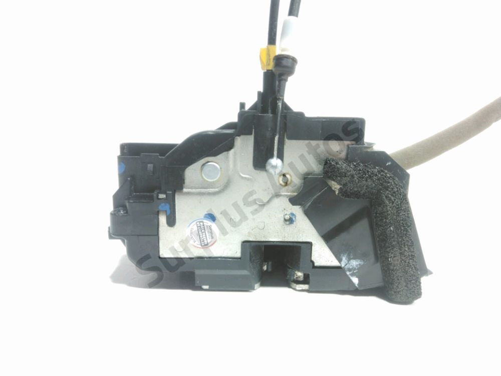 Serrure de porte avant gauche