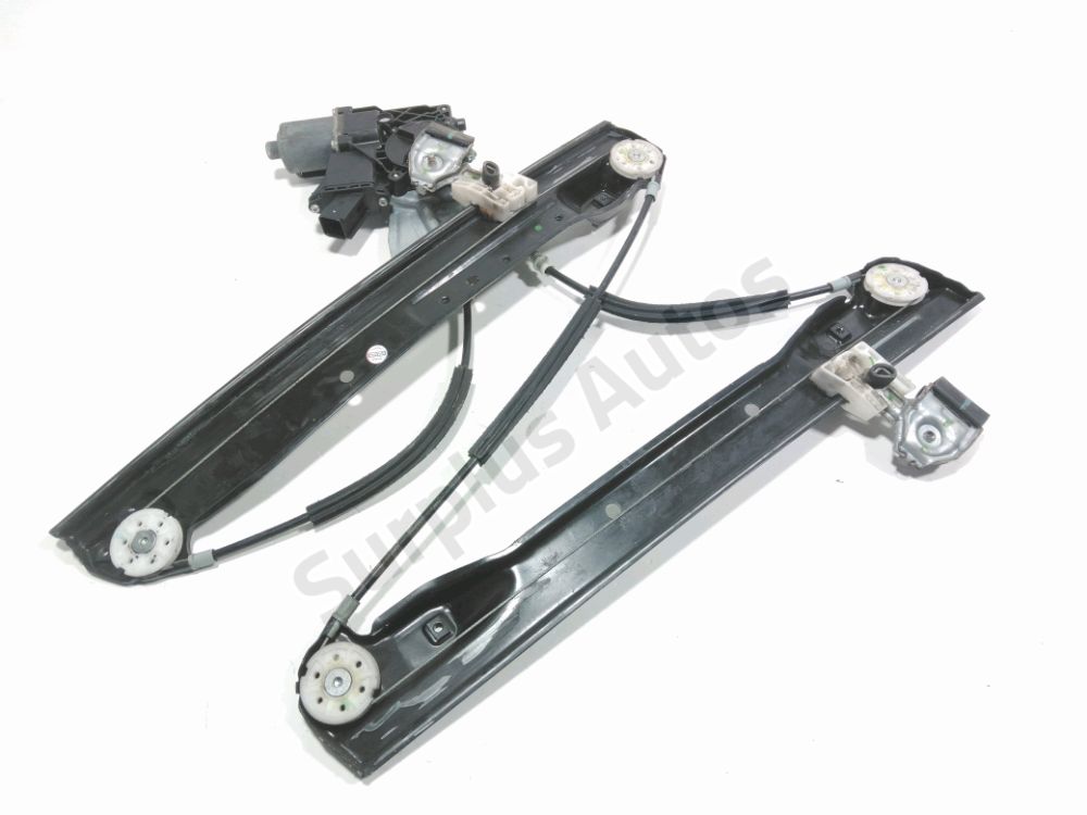 Lève-vitre électrique avant gauche