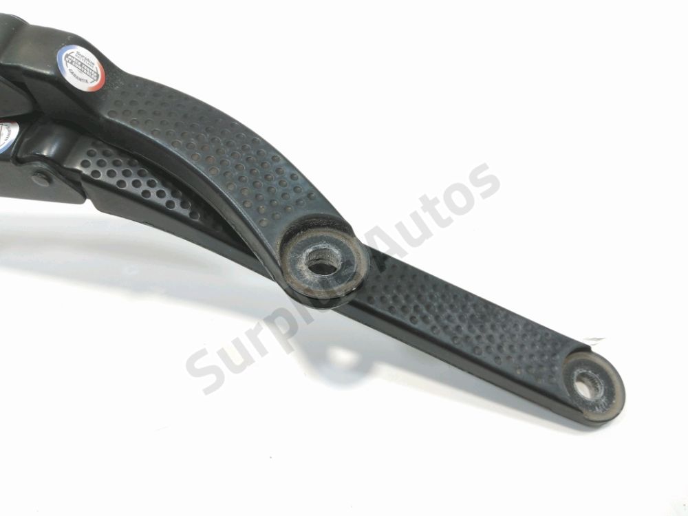 Bras d'essuie-glace avant