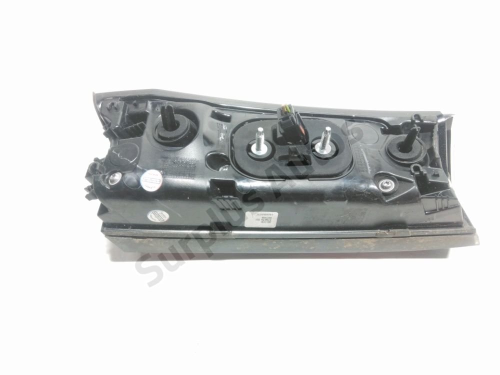 Feu arrière intérieur droit