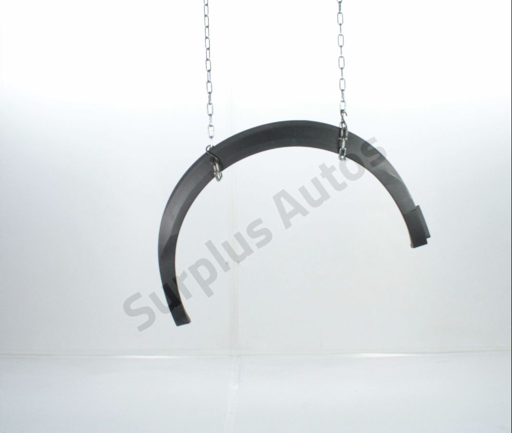 Elargisseur d'aile arrière droit