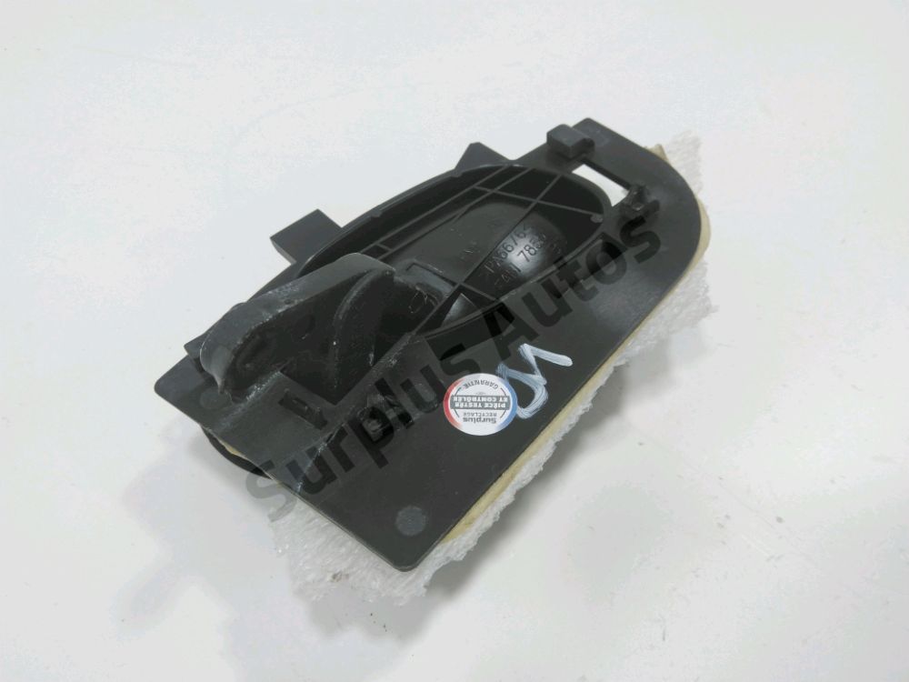 Poignée intérieure porte avant droite