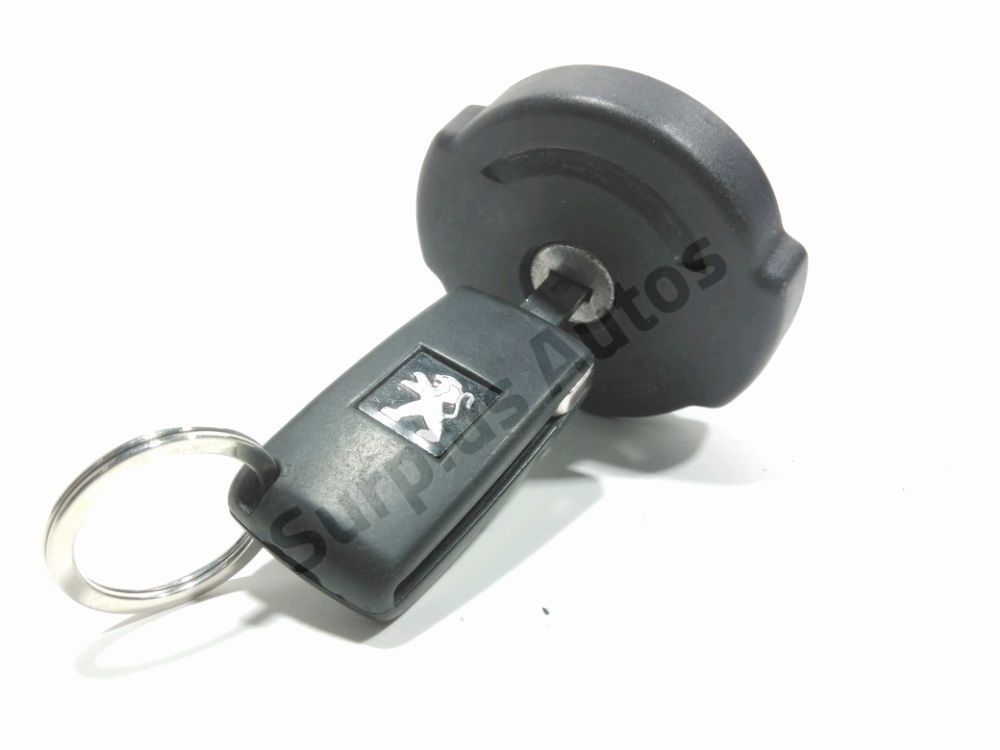 Bouchon de réservoir à carburant