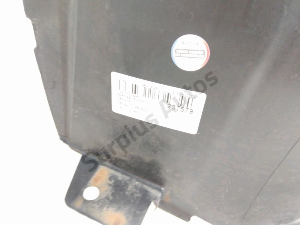 Pare-boue avant gauche