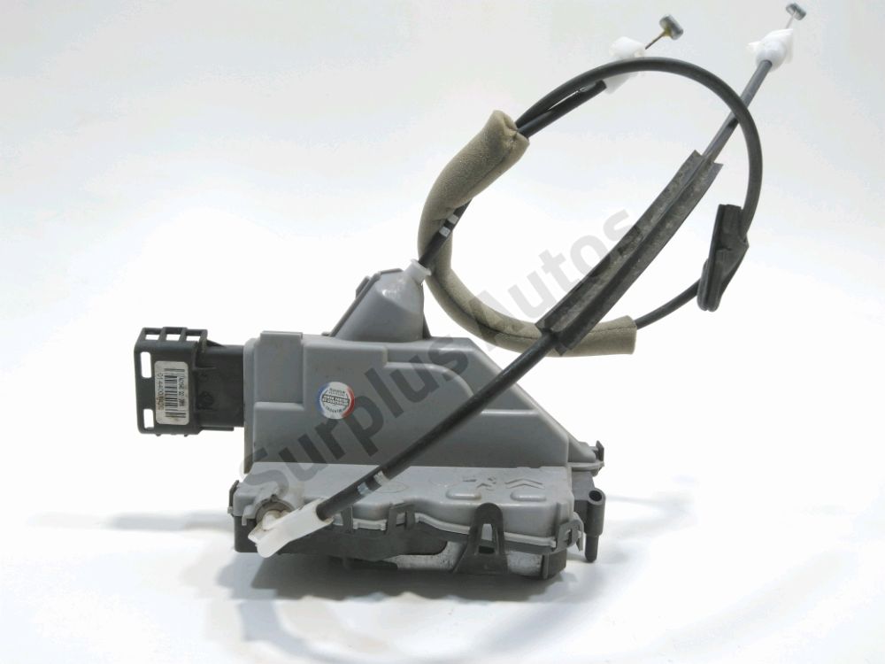 Serrure de porte avant gauche